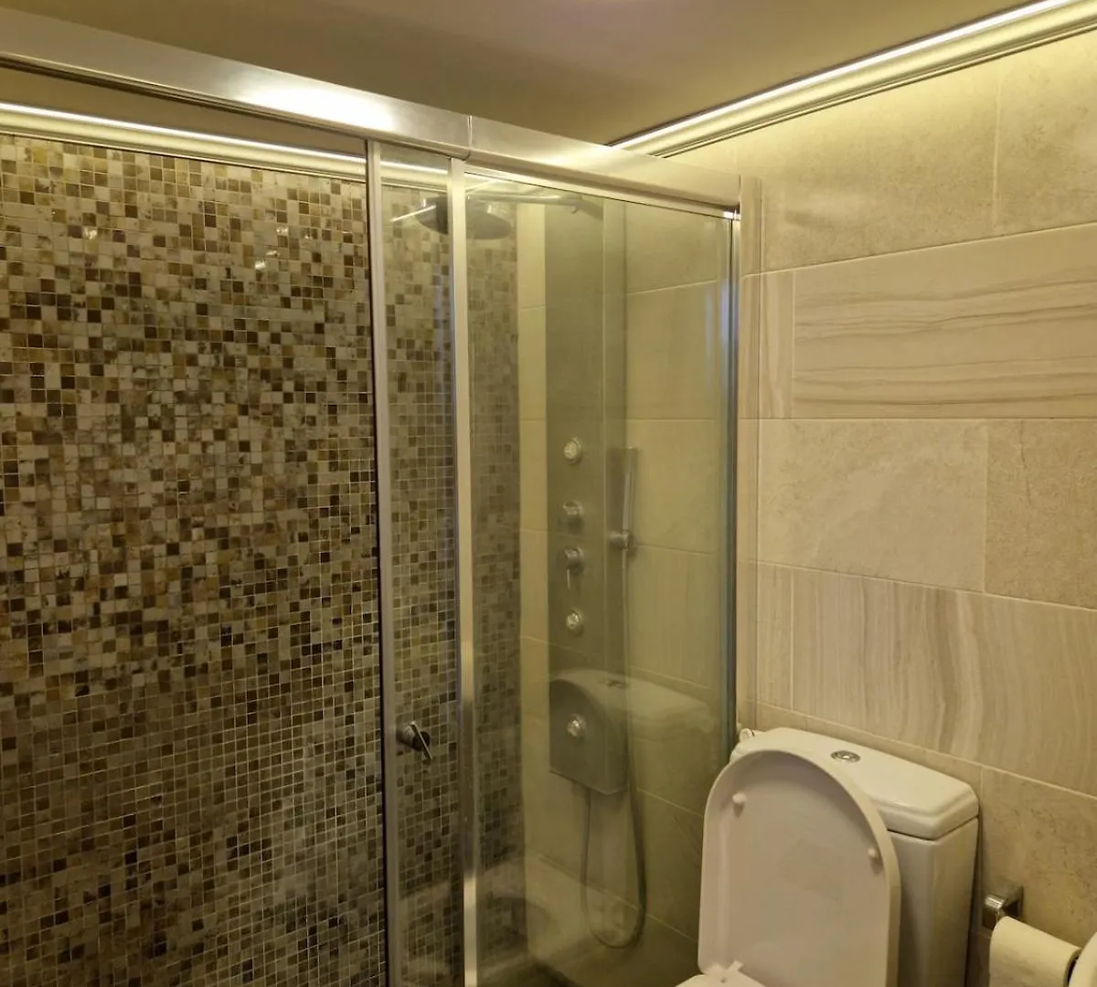 Stylish 2 Bedroom Apartment Beirut
