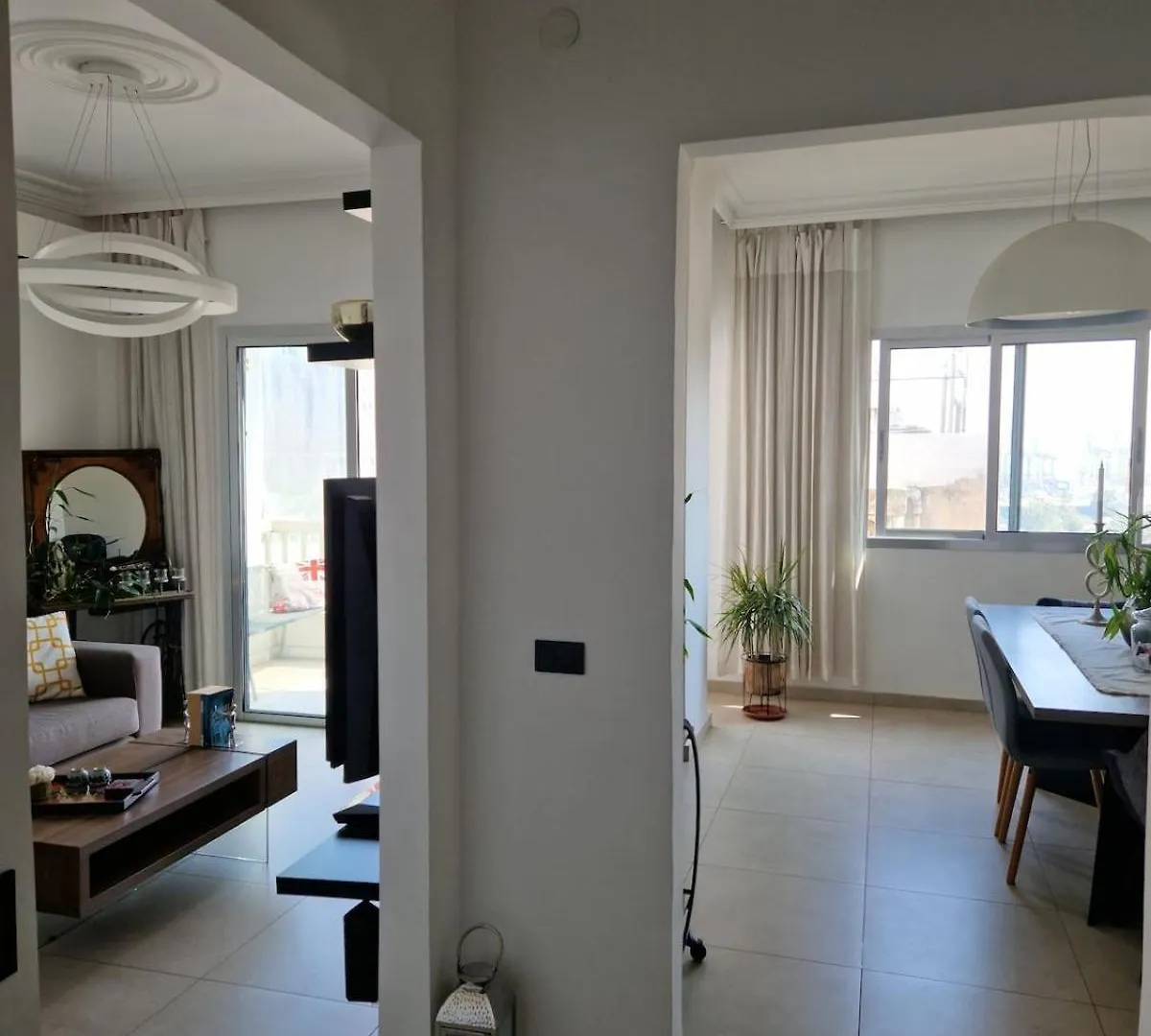 Stylish 2 Bedroom Apartment Beirut